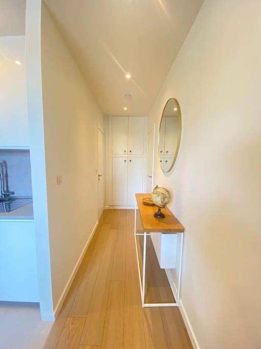 1 Chambre Avec Parking Au Coeur De Bruxelles 2D Esterno foto
